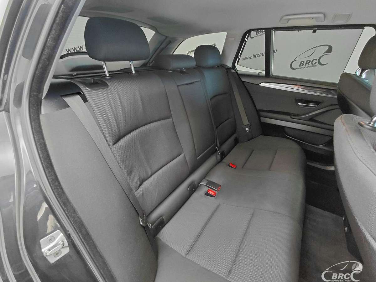 BMW 525, 3.0 l., Универсал