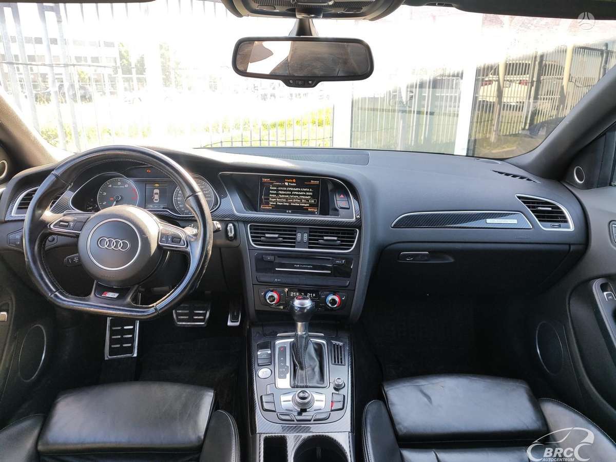 Audi S4, 3.0 l., Седан