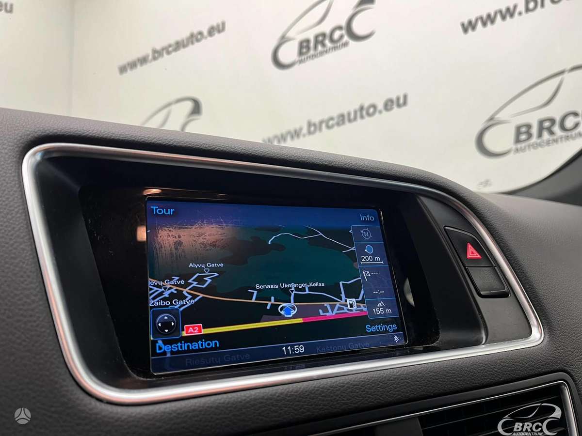 Audi Q5, 2.0 l., Внедорожник / Кроссовер