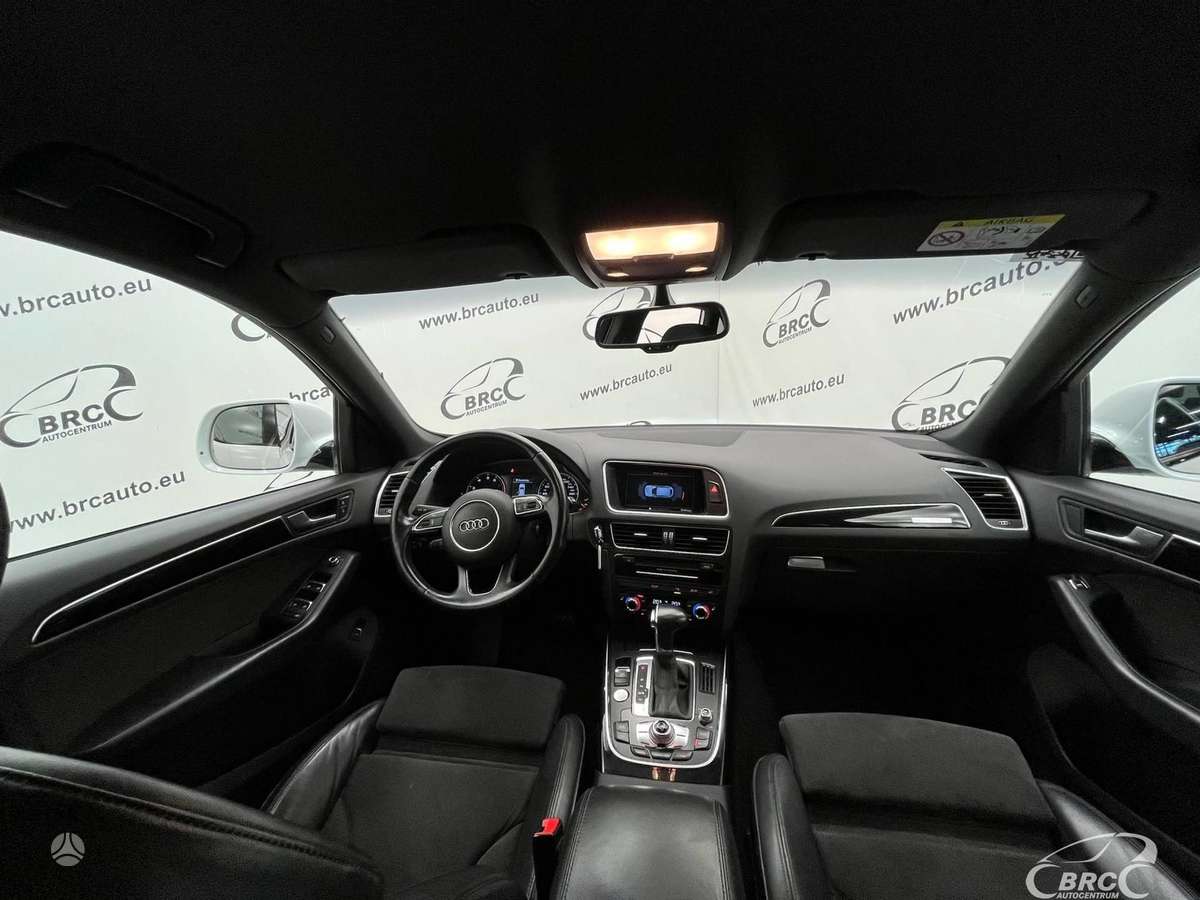 Audi Q5, 2.0 l., Внедорожник / Кроссовер