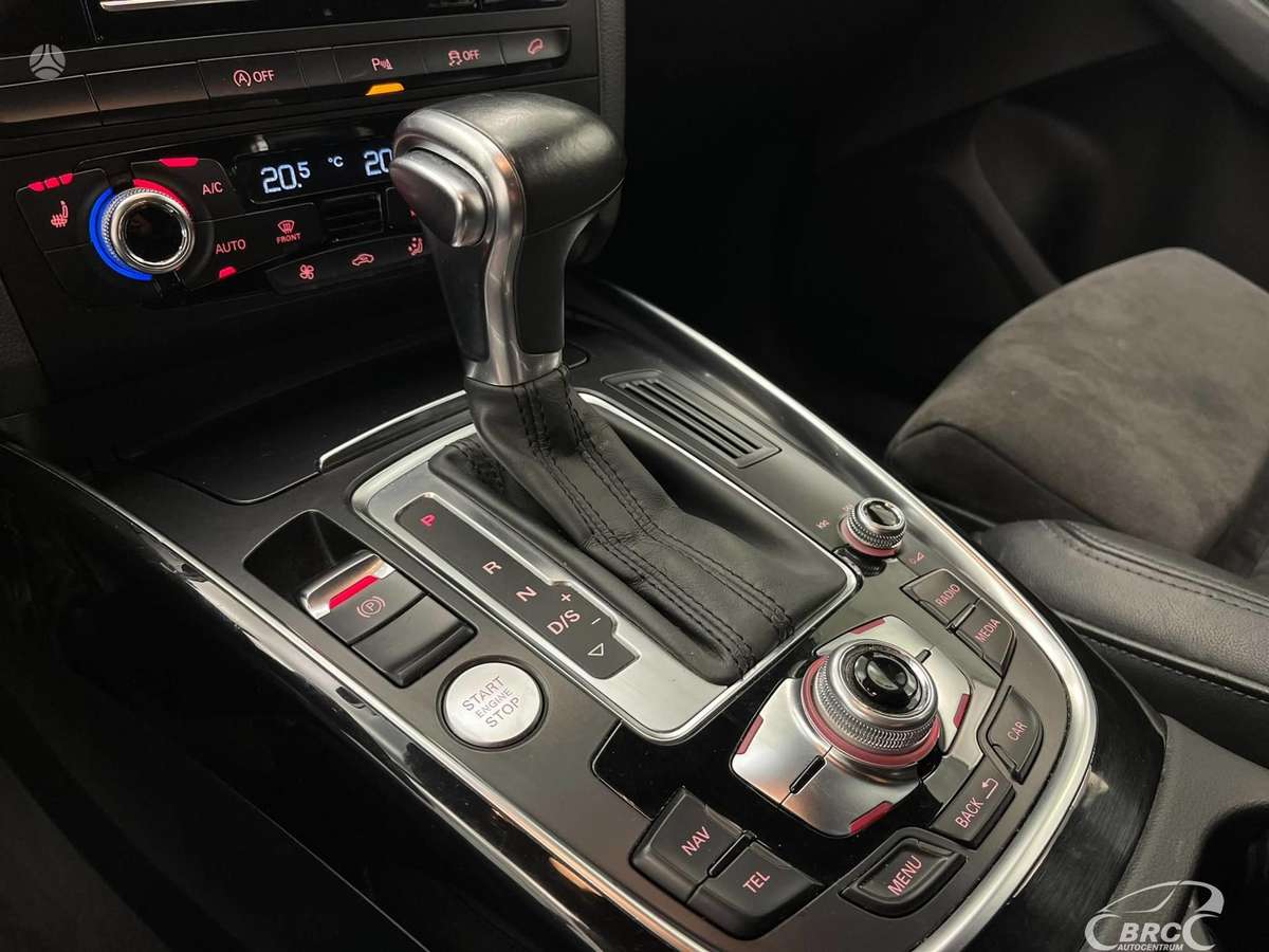 Audi Q5, 2.0 l., Внедорожник / Кроссовер