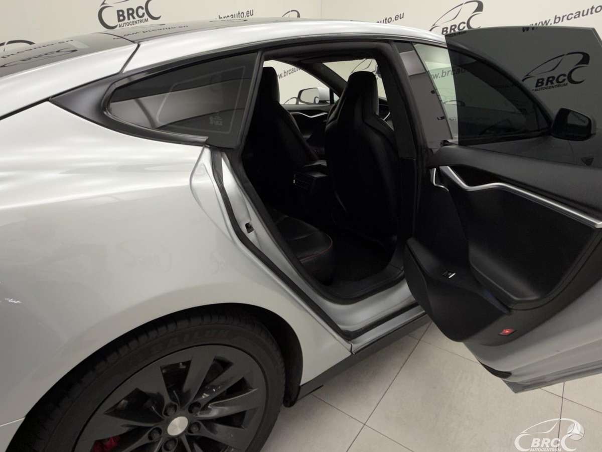 Tesla Model S, 85 кВт·ч, Седан