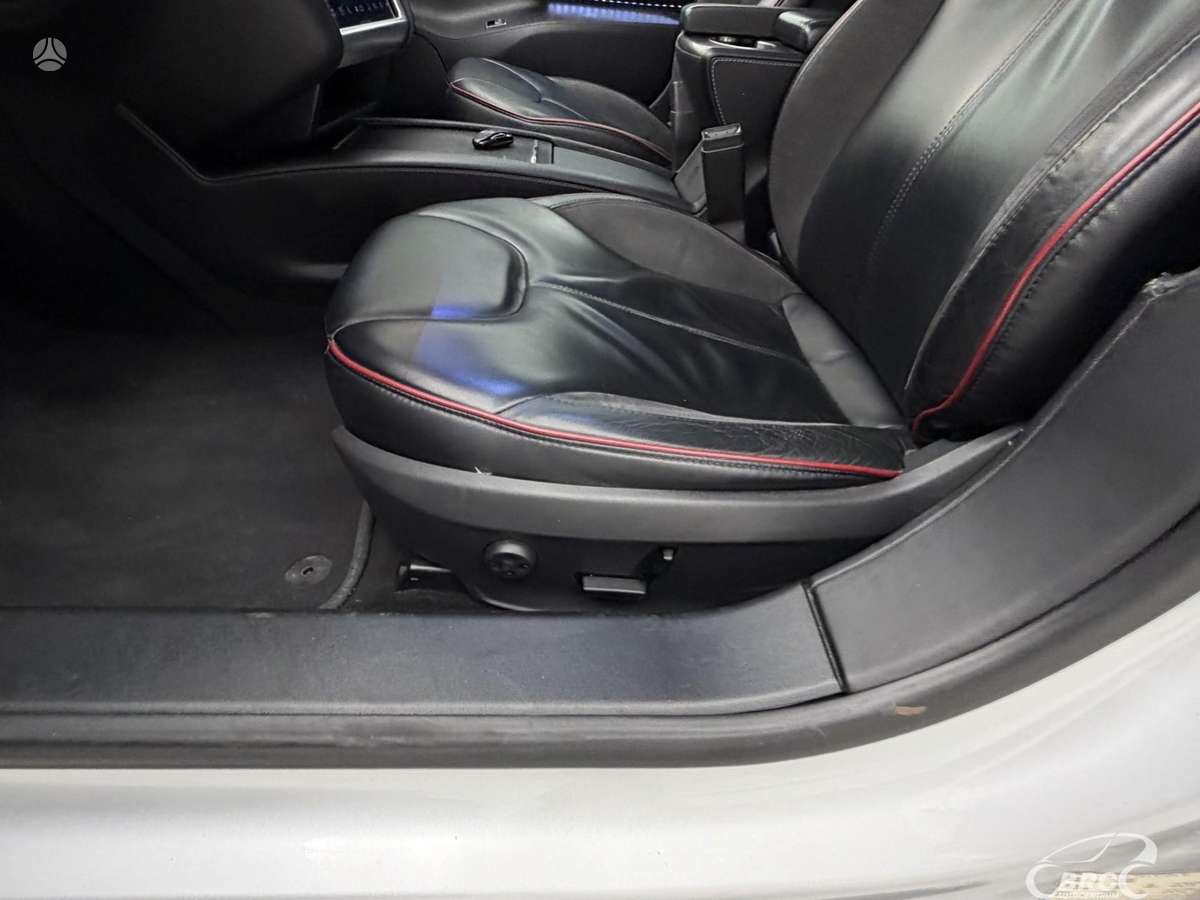 Tesla Model S, 85 кВт·ч, Седан
