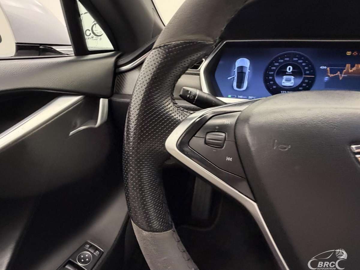 Tesla Model S, 85 кВт·ч, Седан