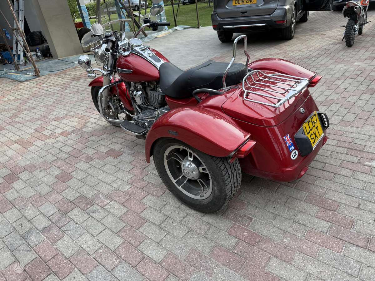Harley-Davidson FLRT 1745cc, triračiai
