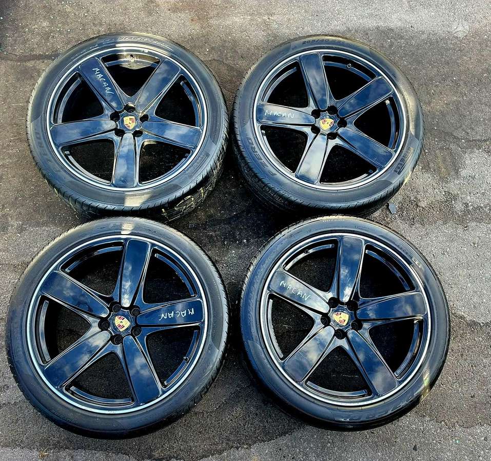 Porsche Macan, light alloy, R21