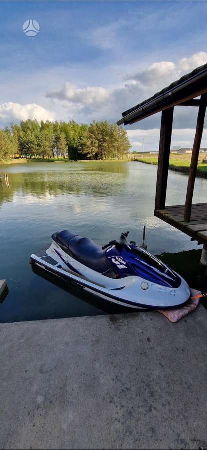 Yamaha Waverunner, jet skis