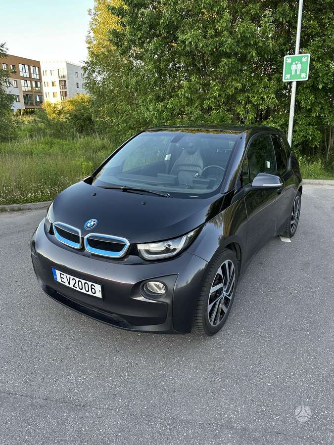 BMW i3, hatchback