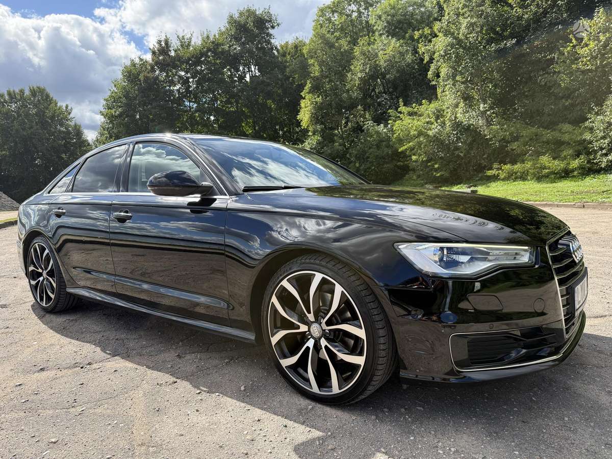 Audi A6, 2.0 l., Седан