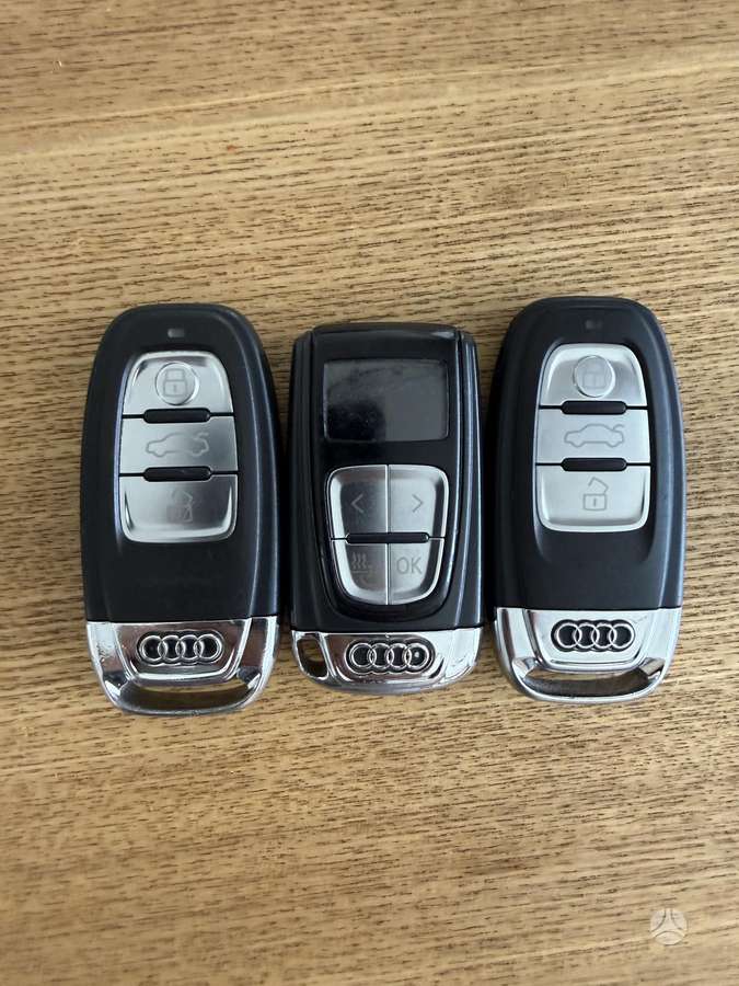 Audi A6, 2.0 l., Седан