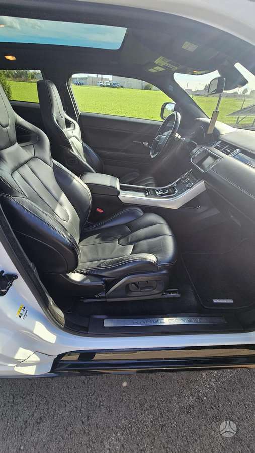 Land Rover Evoque, Универсал