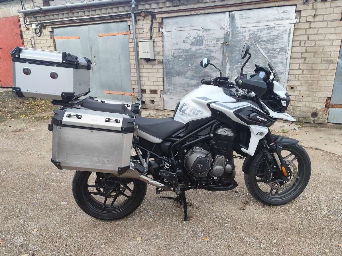 Triumph Tiger 1215cc, enduro / adventure