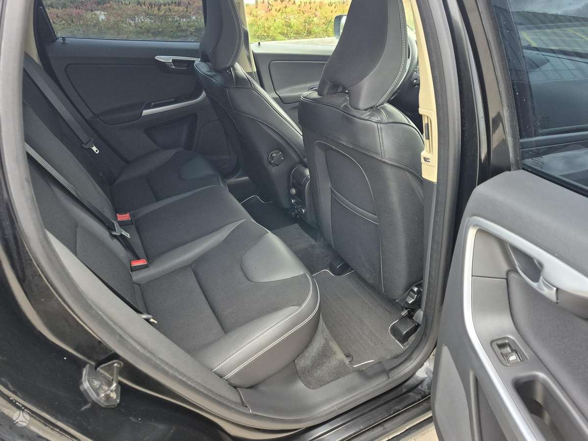 Volvo XC60 - 7