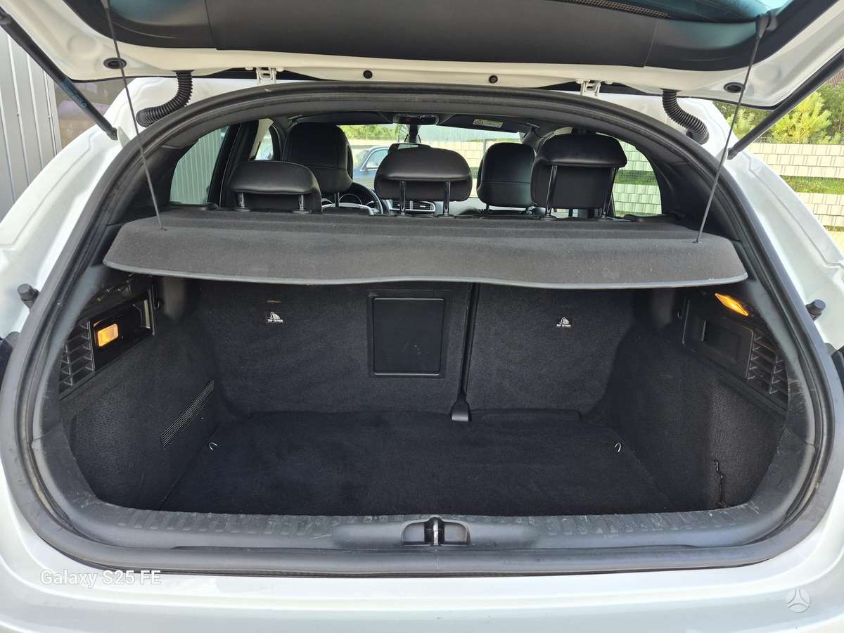 Citroen DS4, 1.2 l., hatchback