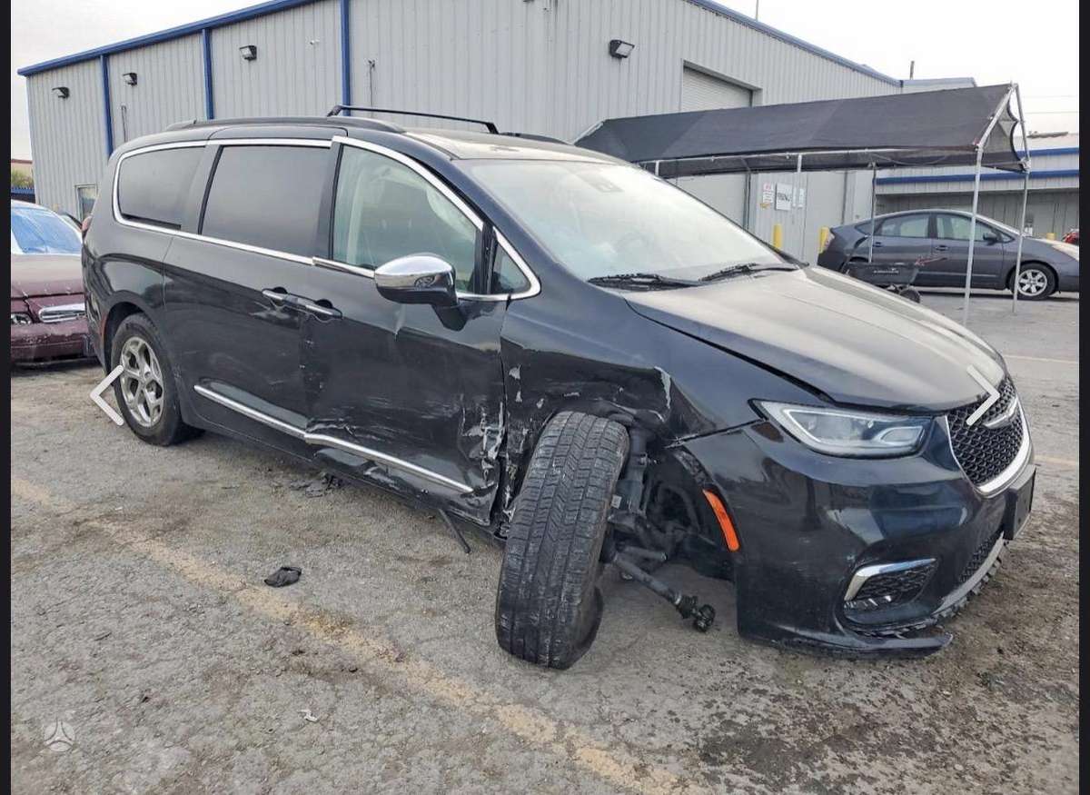 Chrysler Pacifica, 3.6 l., Минивэн