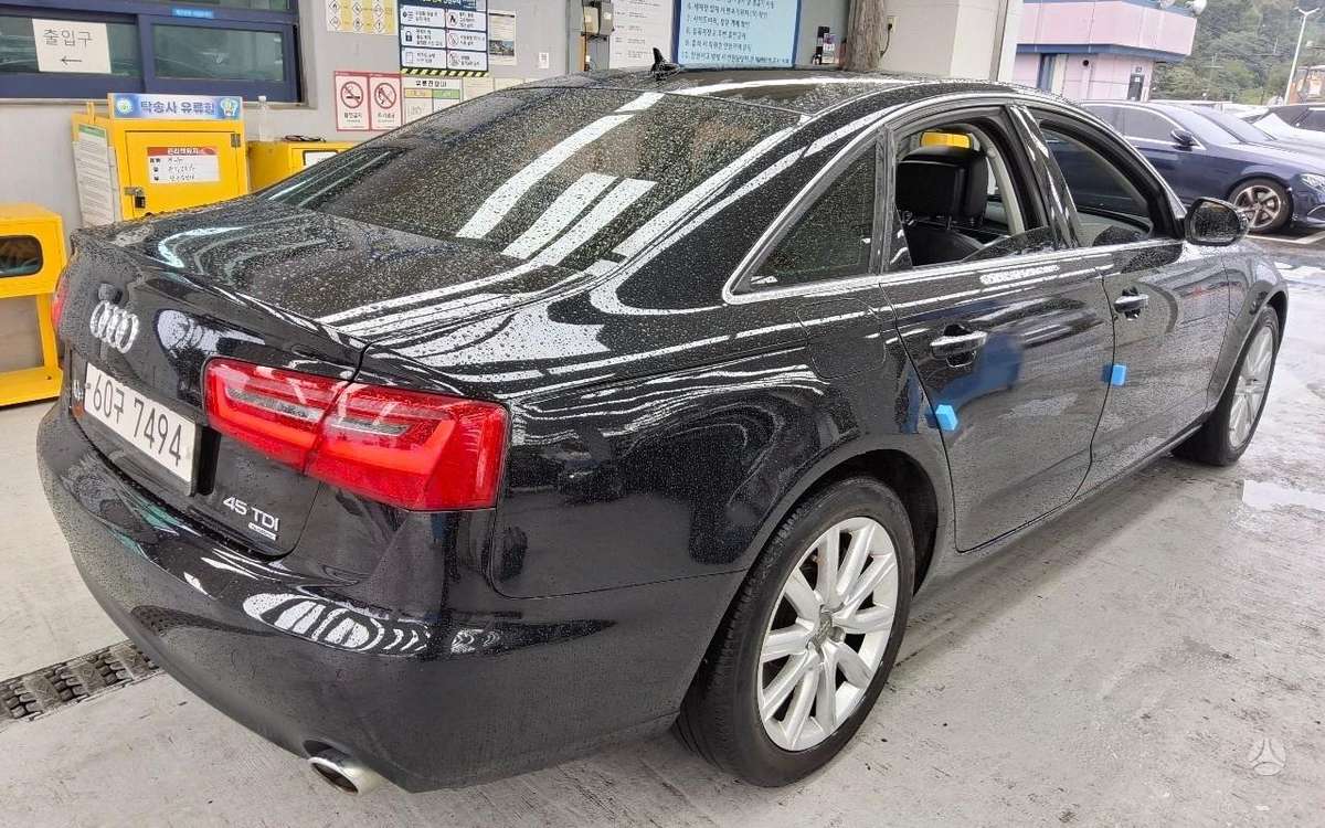 Audi A6, 3.0 l., Седан
