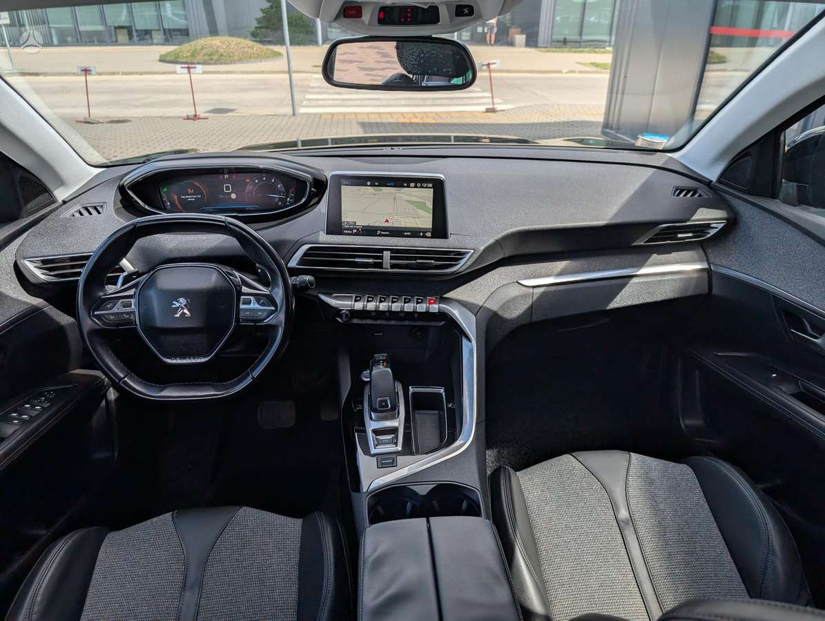 Peugeot 3008 - 11