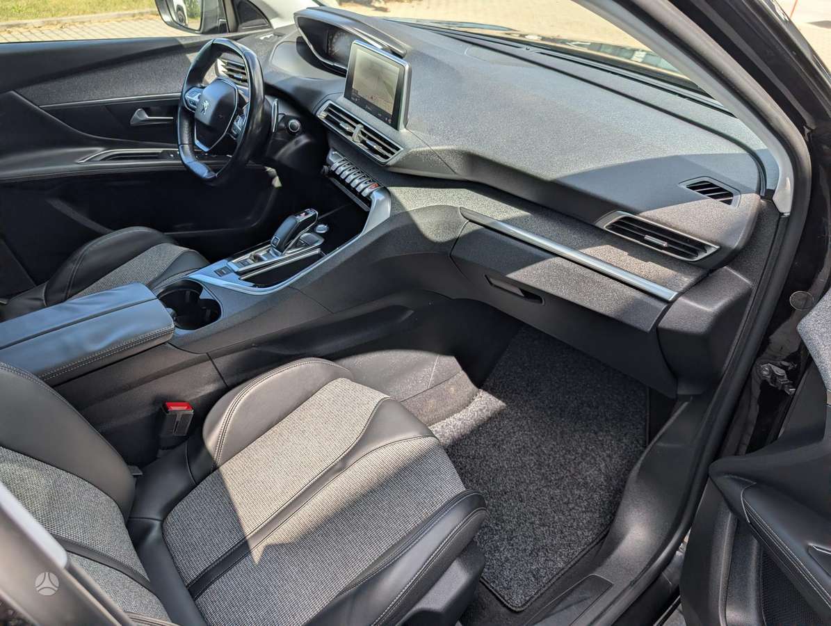 Peugeot 3008 - 12