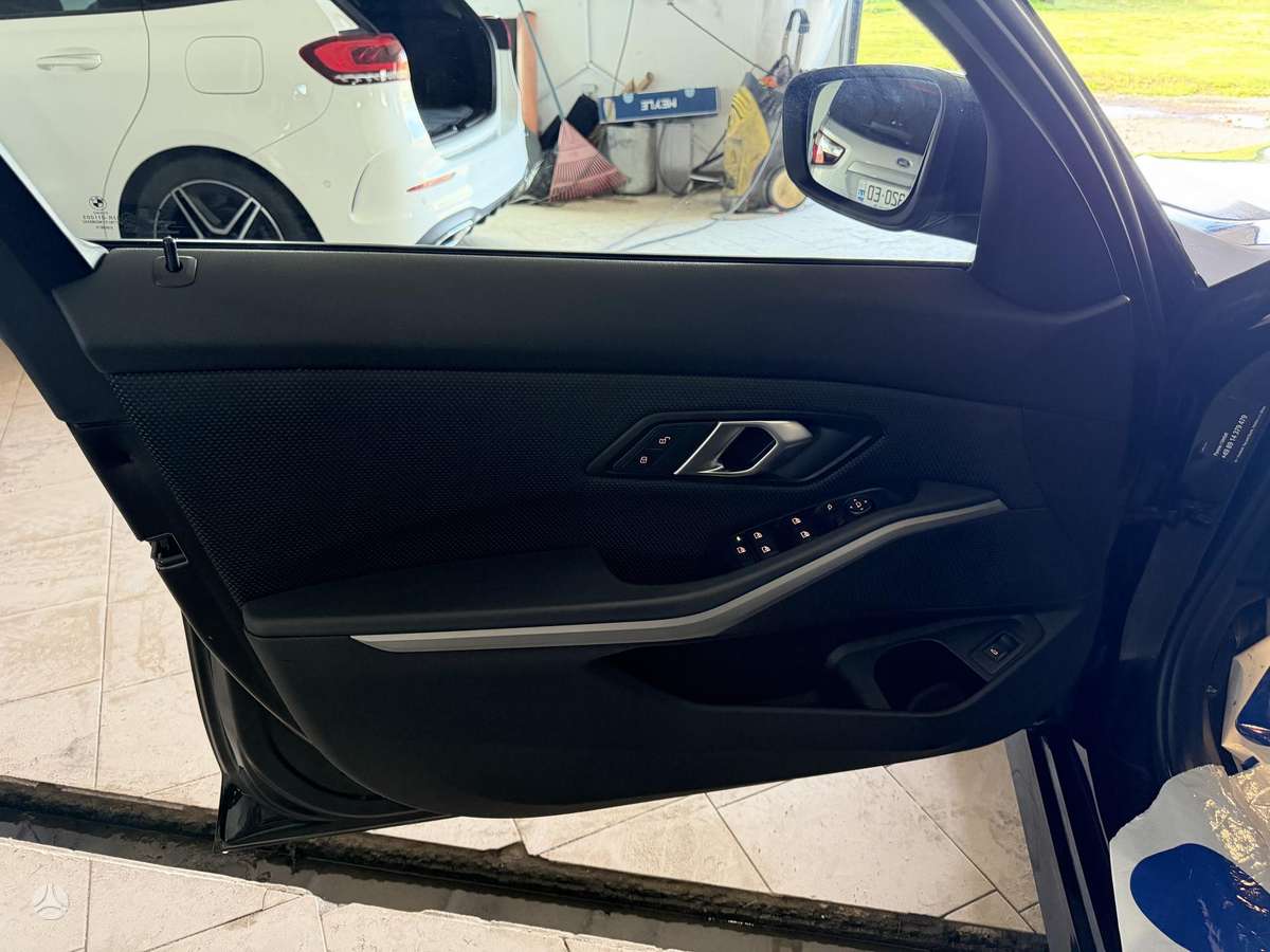 BMW 320, 2.0 l., Универсал
