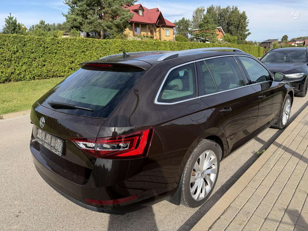 Škoda Superb - 4