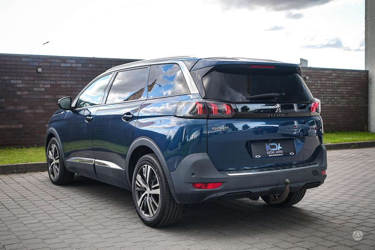 Peugeot 5008 - 9