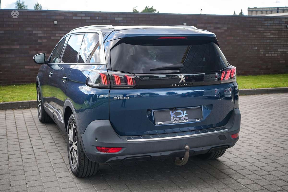 Peugeot 5008 - 10