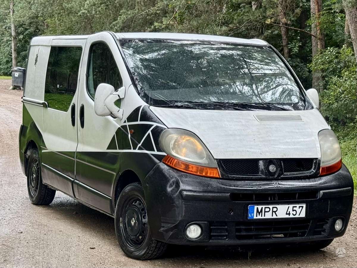 Renault Trafic - 1