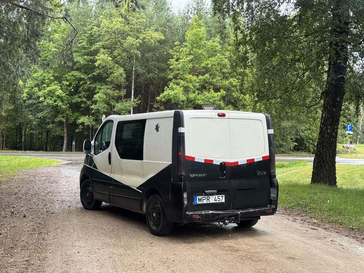 Renault Trafic - 9