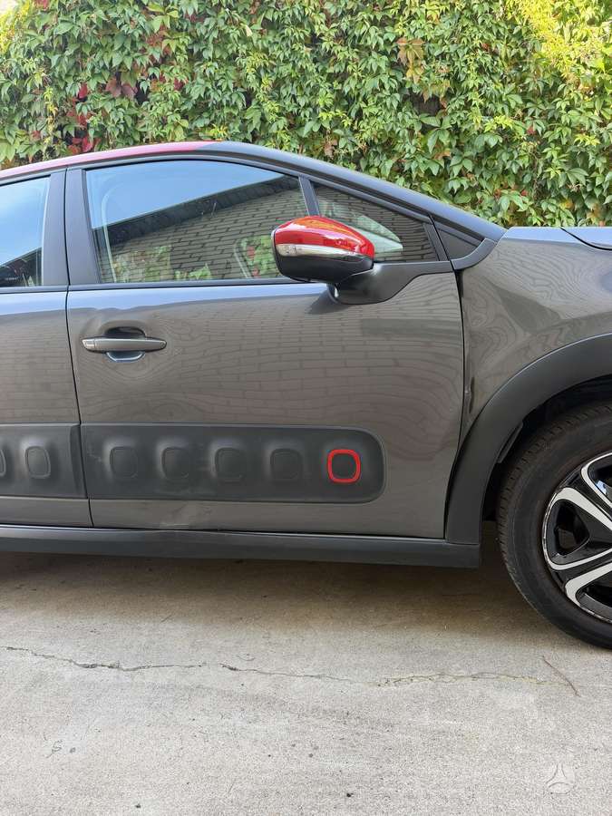 Citroen C3, 1.2 l., Хэтчбек