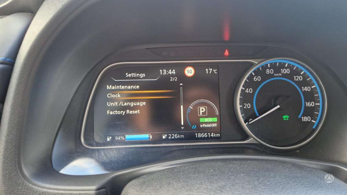 Nissan Leaf, hečbekas