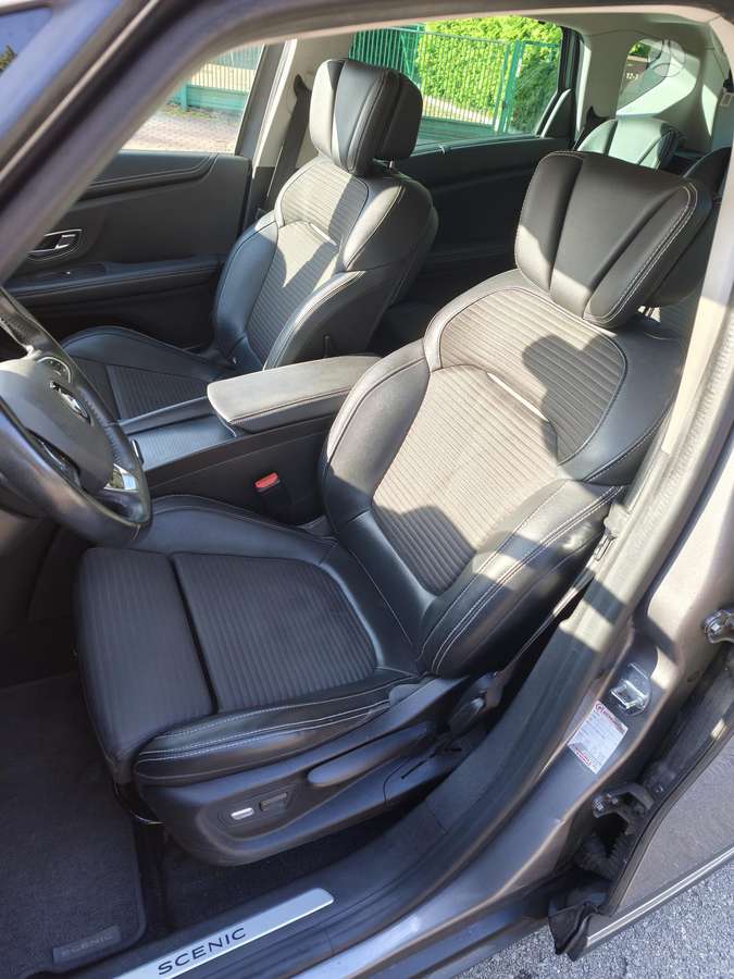 Renault Scenic - 10