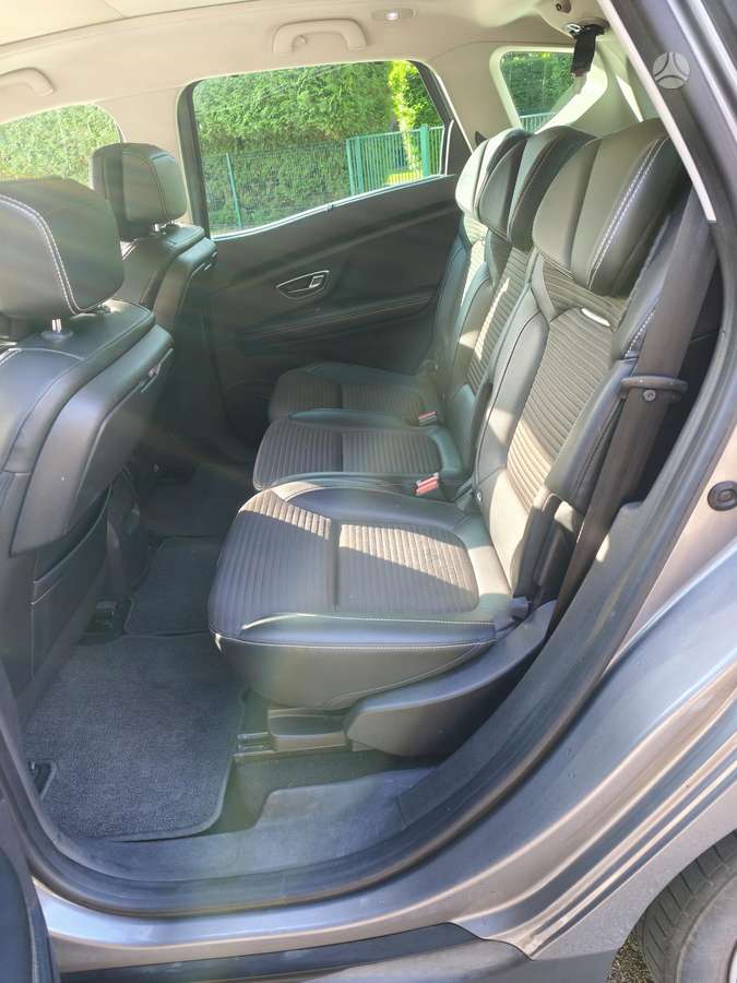 Renault Scenic - 12