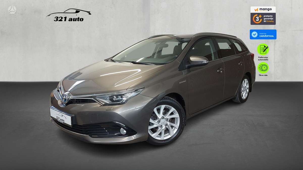 Toyota Auris - 1