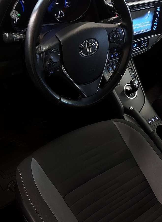 Toyota Auris - 9