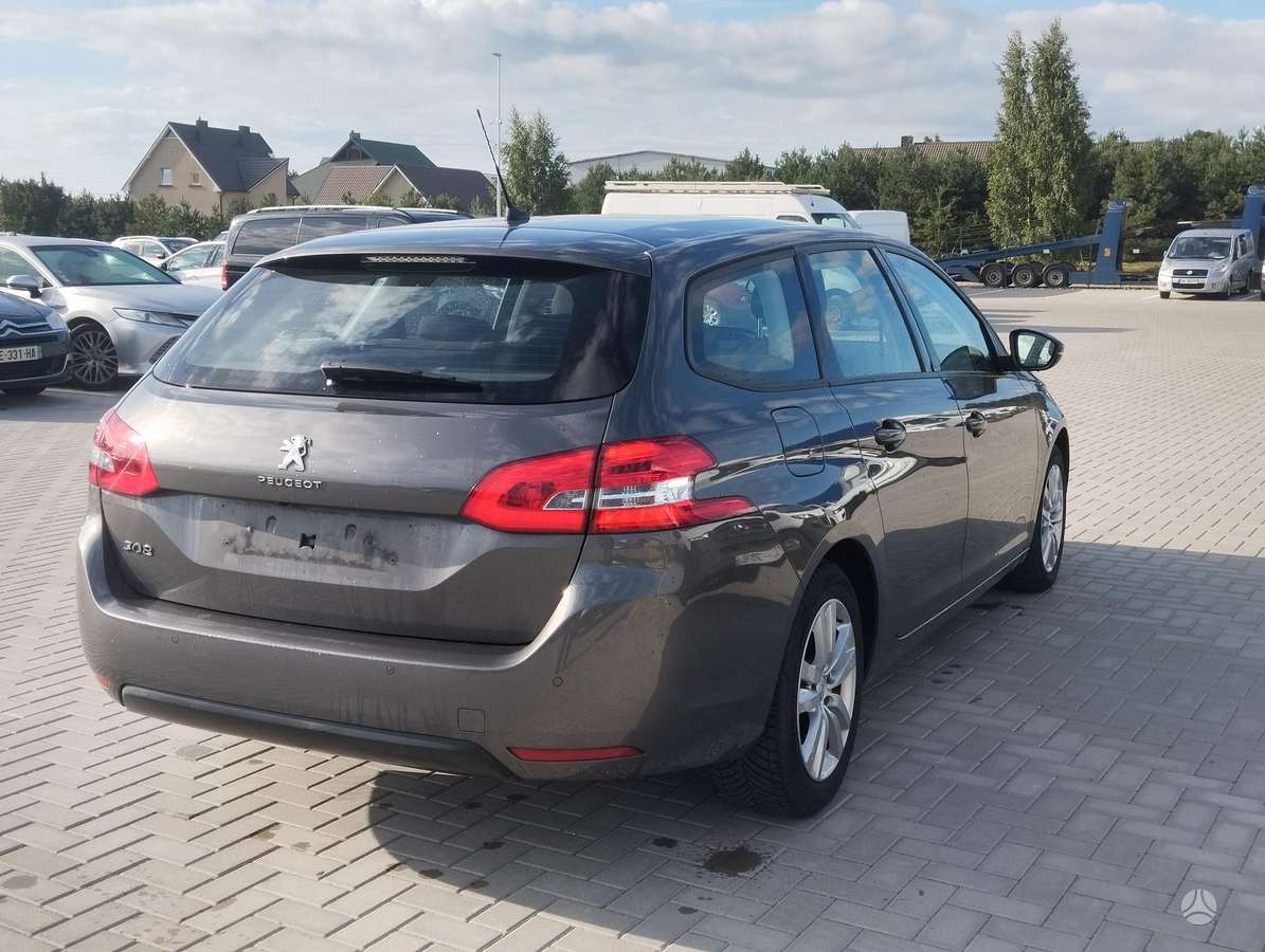 Peugeot 308 - 4
