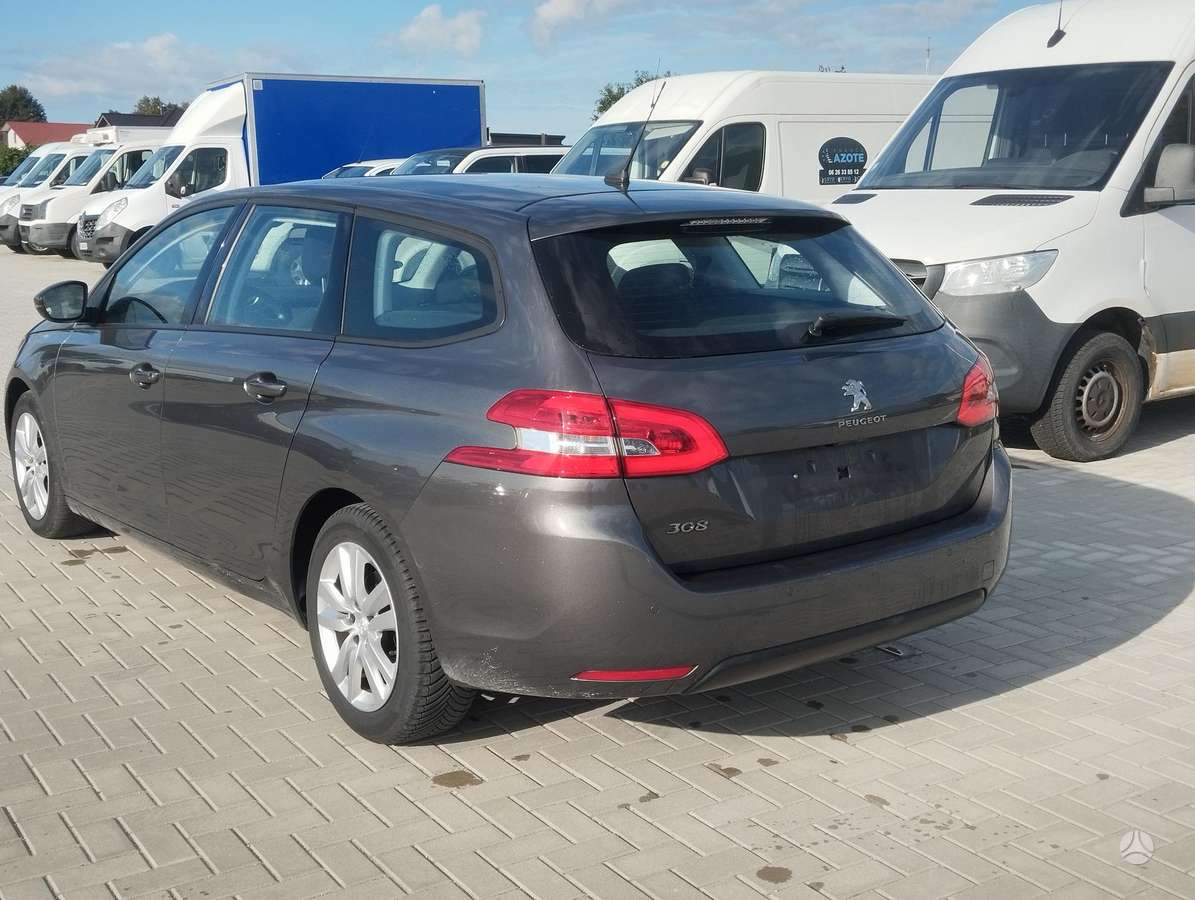 Peugeot 308 - 5