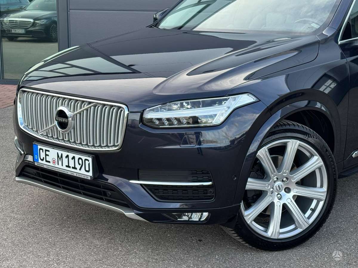 Volvo XC90 - 4