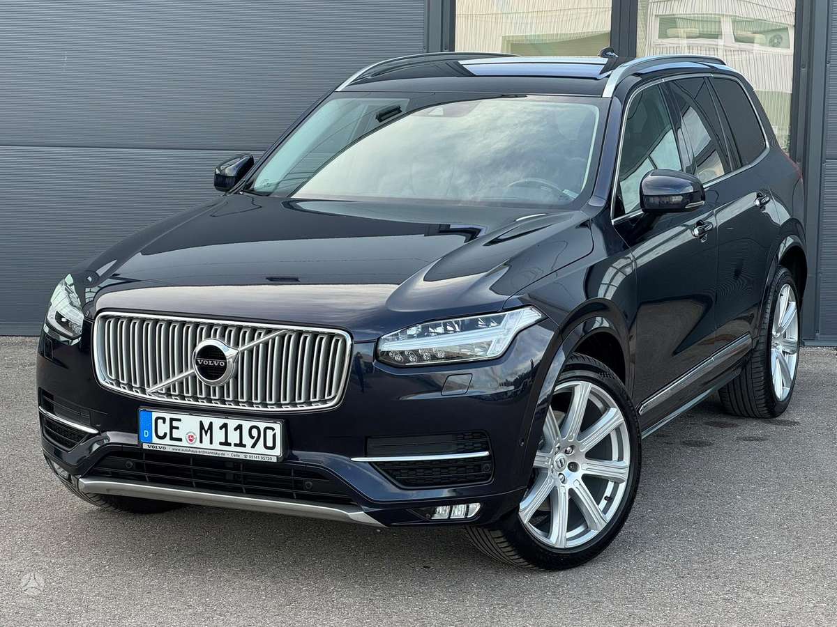 Volvo XC90 - 2