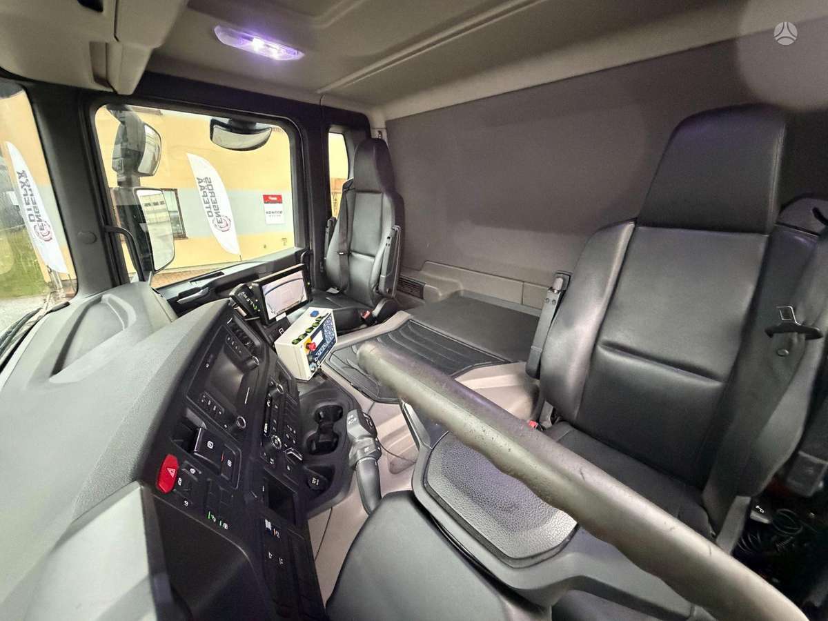 Scania P360, garbage trucks