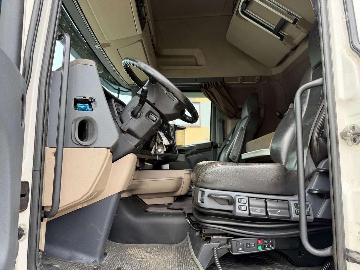 Scania R580, single sleeper