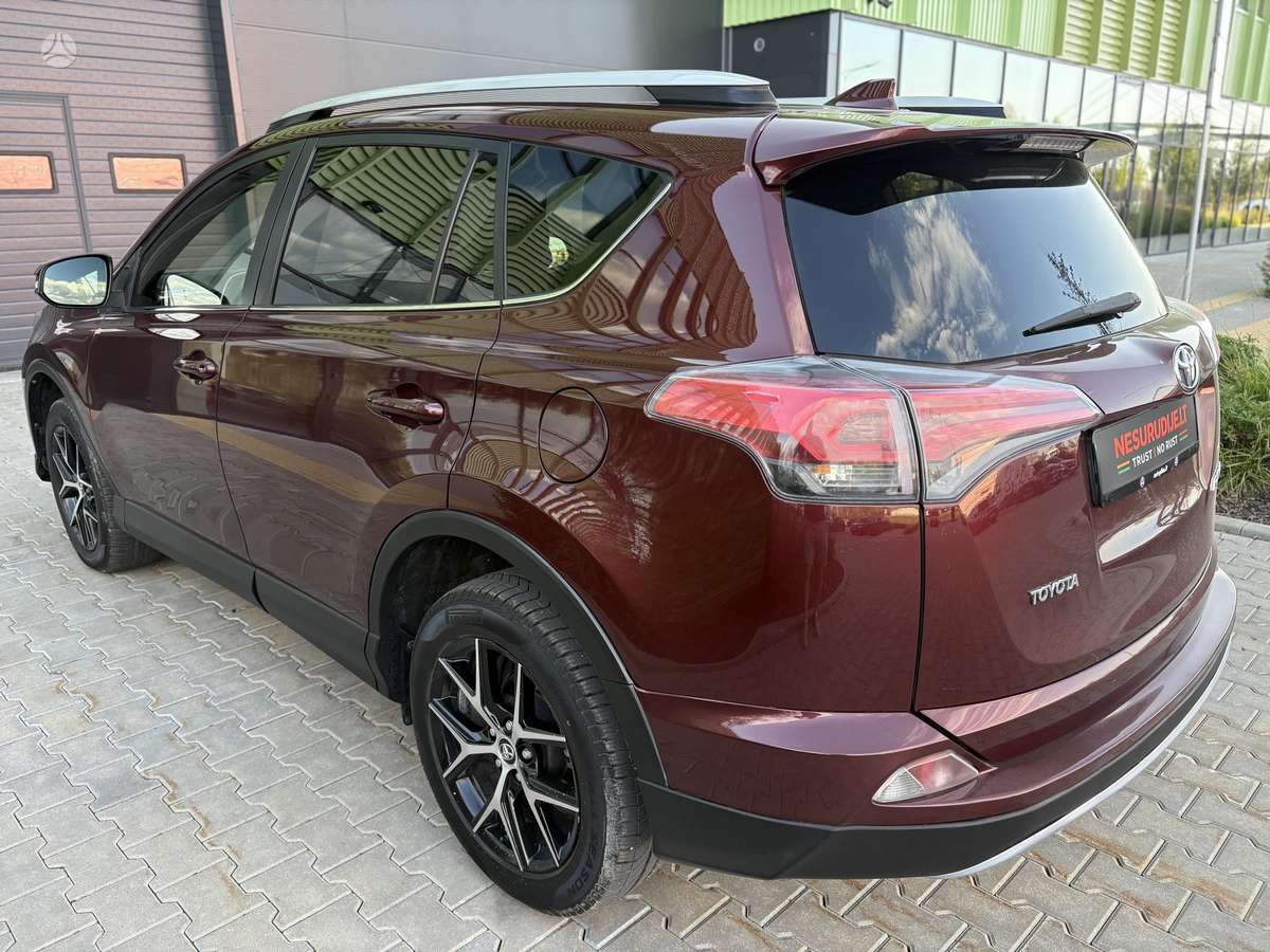 Toyota RAV4 - 2
