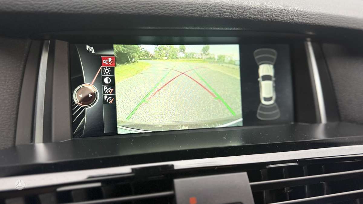 BMW X4, 2.0 l., Минивэн