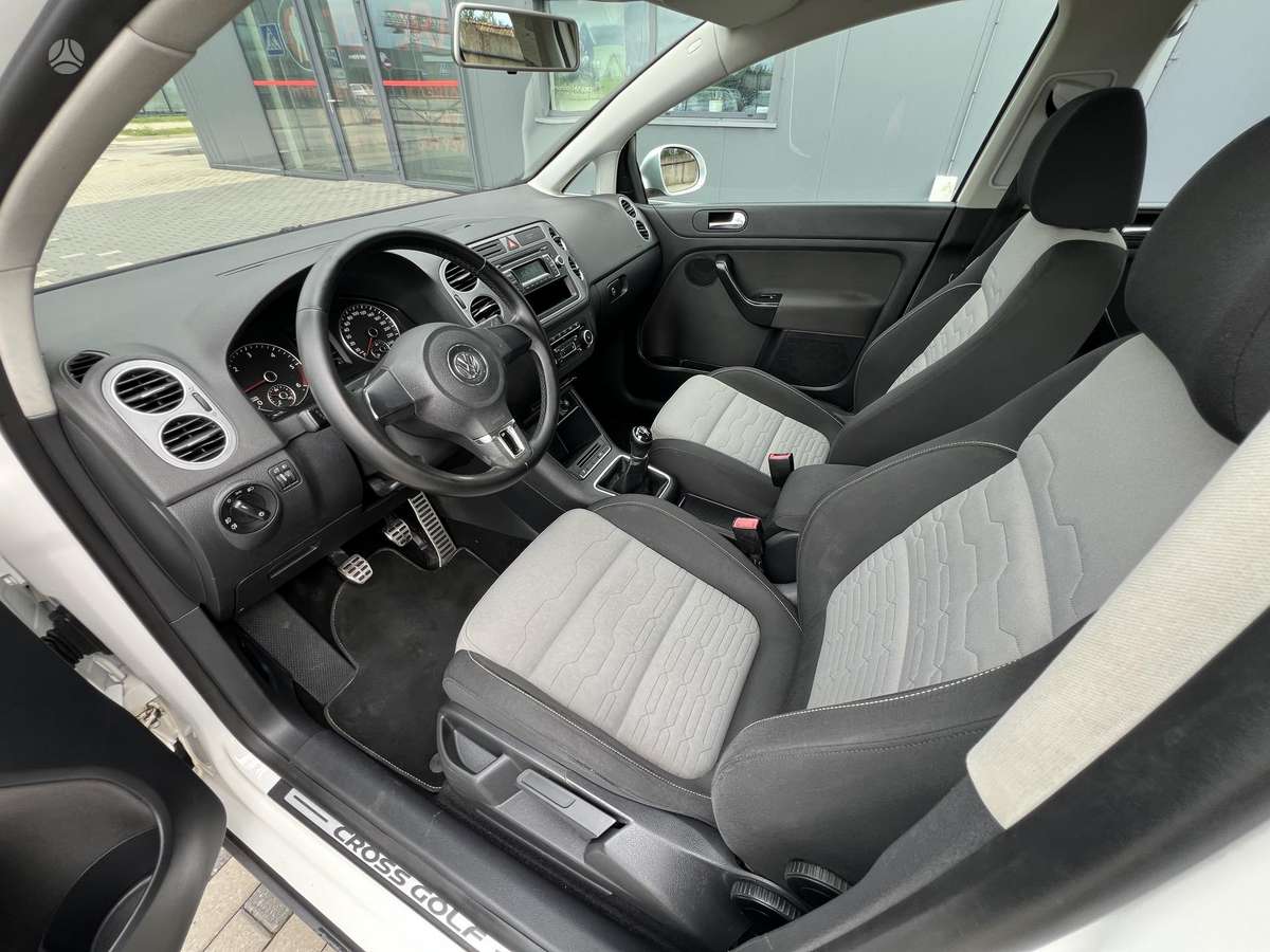 Volkswagen Golf Plus Cross - 11