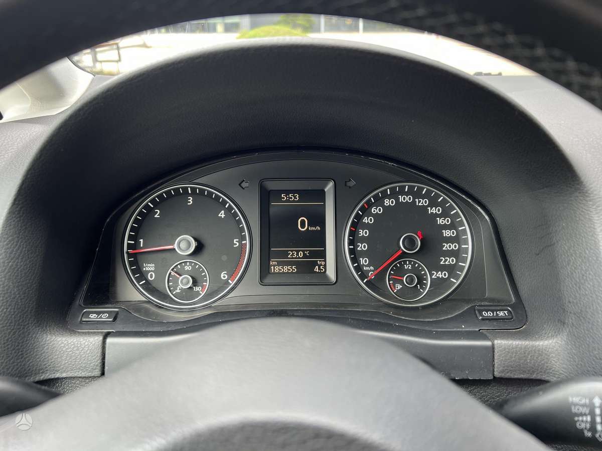 Volkswagen Golf Plus Cross - 12