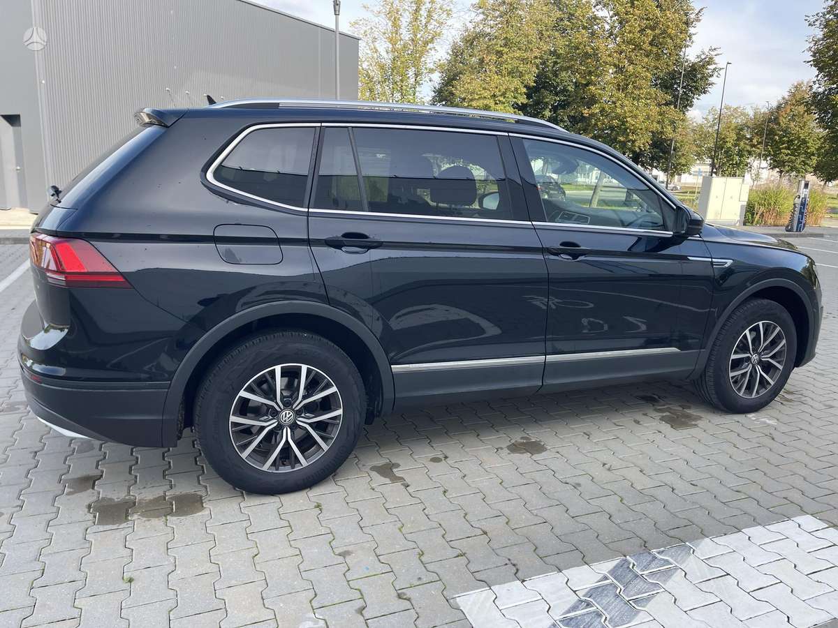 Volkswagen Tiguan - 9