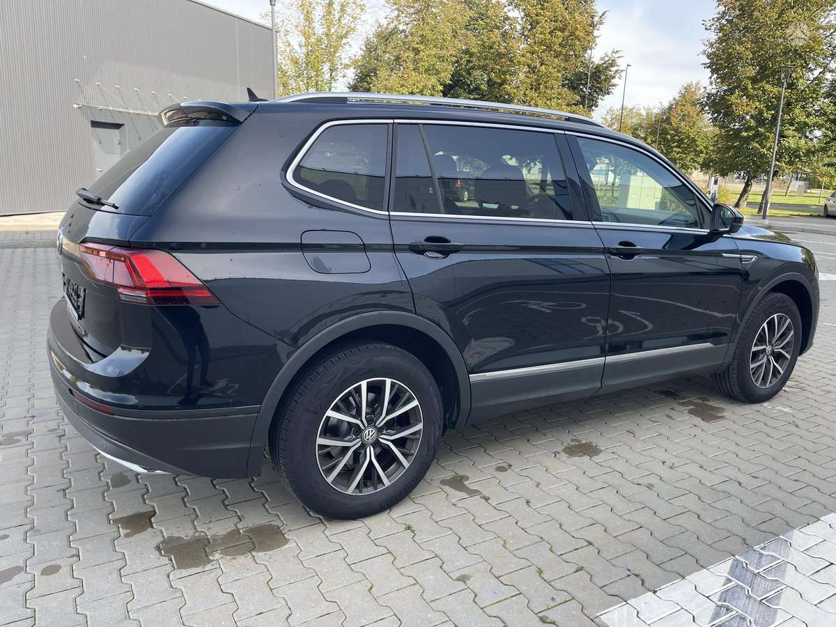 Volkswagen Tiguan - 10