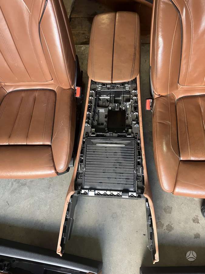 BMW X5 детали салона