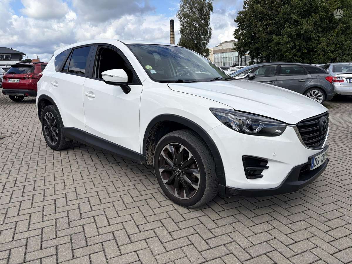 Mazda CX-5, 2.2 l., off-road / crossover