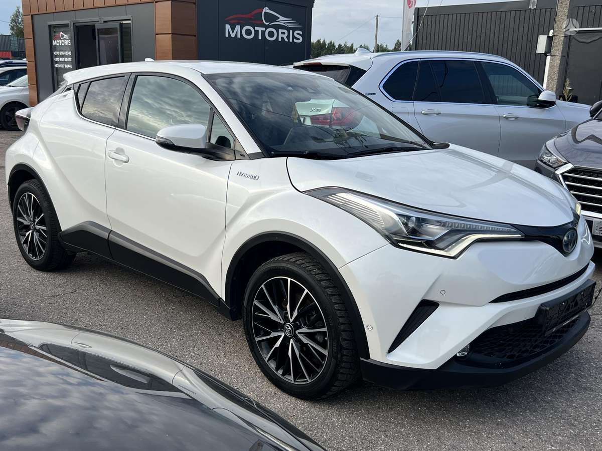 Toyota C-HR - 1