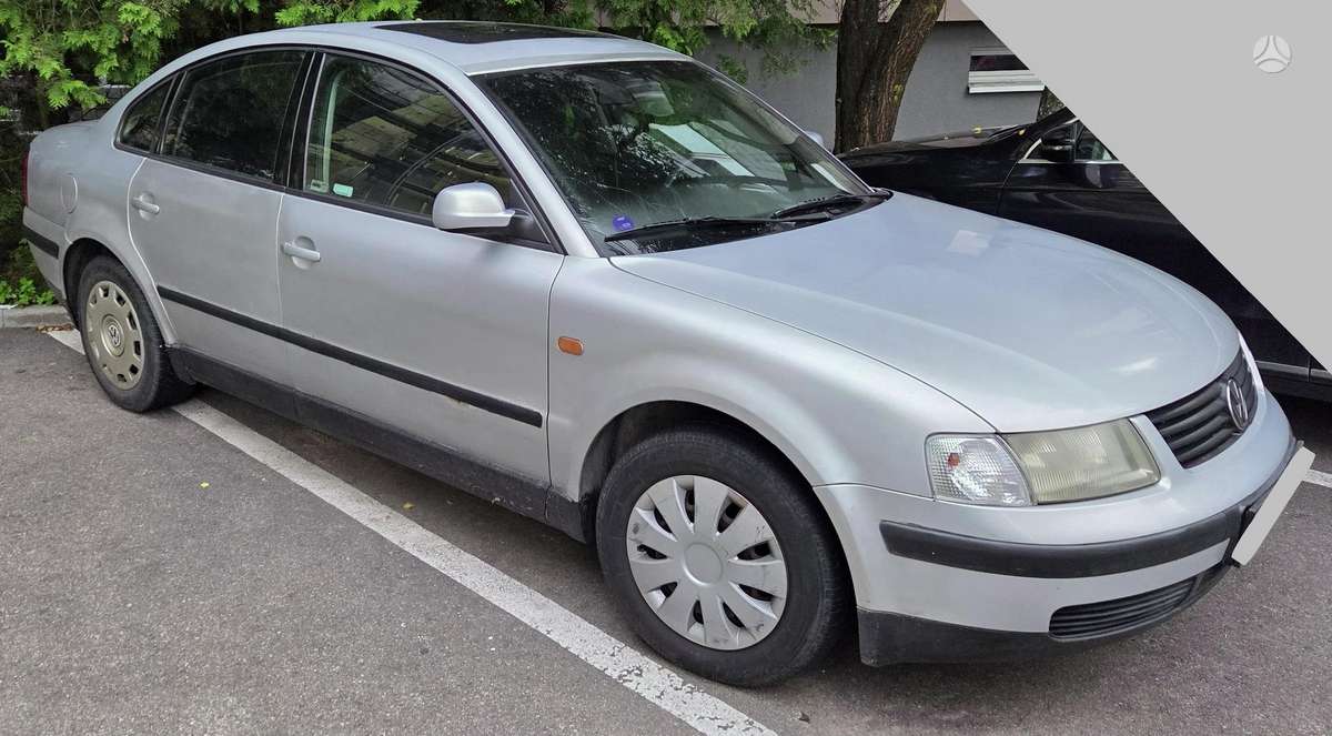 Volkswagen Passat - 2